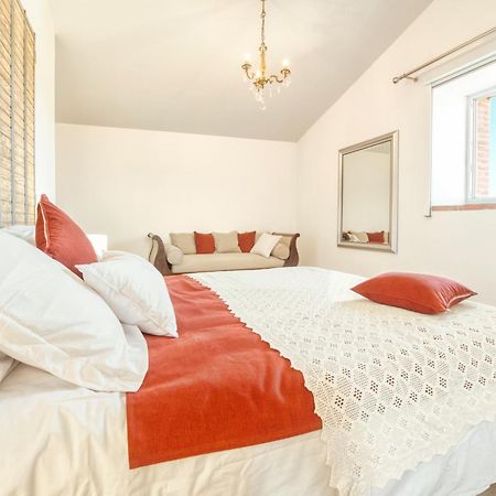 Hotel Escons Domaine De Charme Saint-Sulpice-sur-Leze Zewnętrze zdjęcie