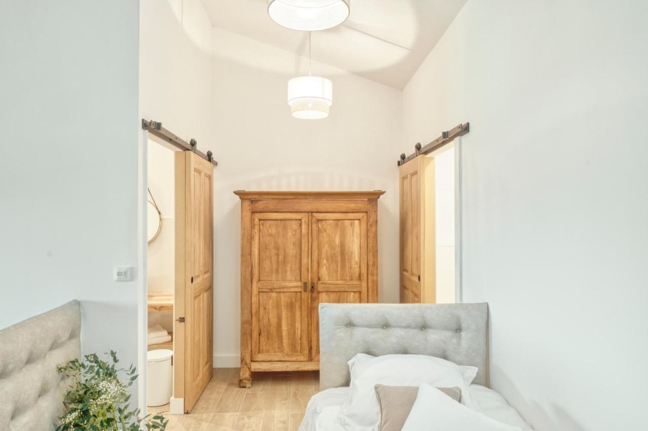 Hotel Escons Domaine De Charme Saint-Sulpice-sur-Leze Zewnętrze zdjęcie
