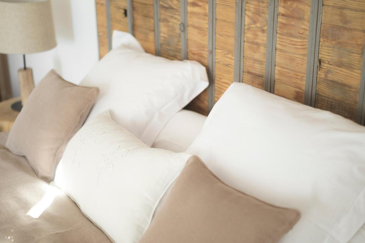 Hotel Escons Domaine De Charme Saint-Sulpice-sur-Leze Zewnętrze zdjęcie
